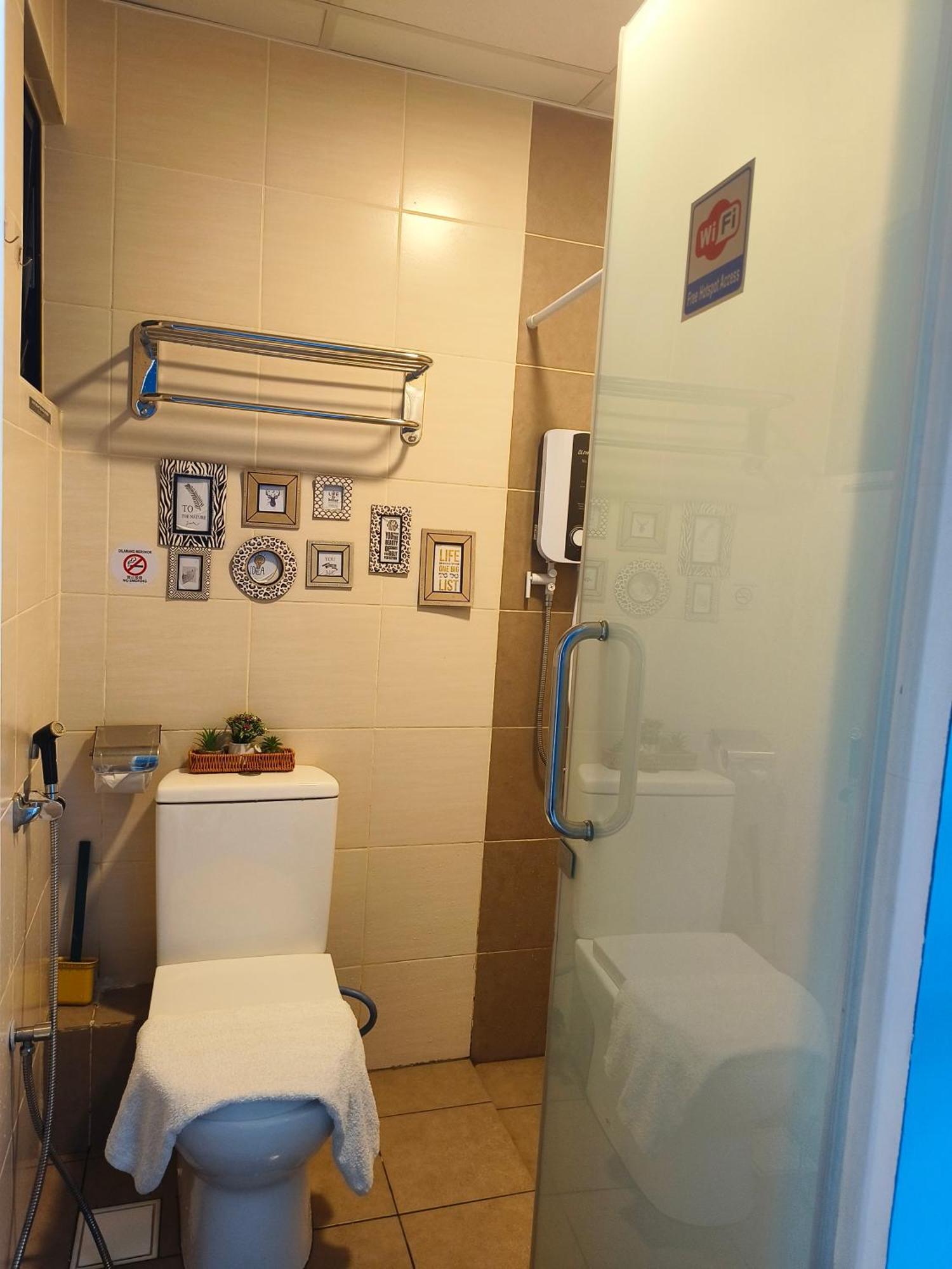 Pleasant Amenities, Itcc Manhattan Apartment *